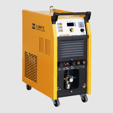 ���ÿ�ѹ��ϵ�����ʽ�����������и��